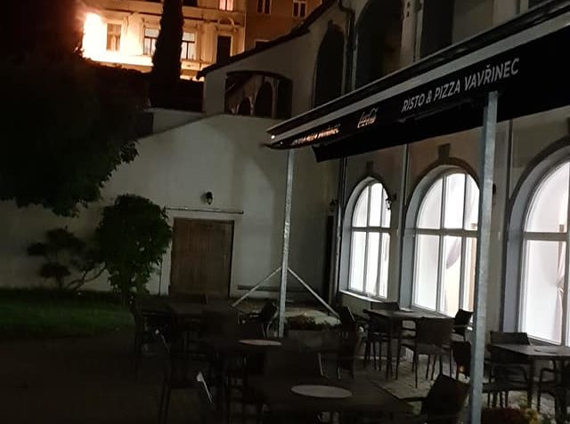 VČERA VEČER MÍSTO VEČERNÍČKU, ZPRÁV A VEČERNÍ PRODUKCI V TV,...