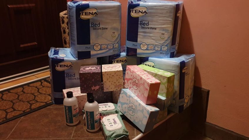 DĚKUJEME ZA OPRAVDU POTŘEBNÝ A VELKORYSÝ   DAR OD PANÍ ROHLÍ...