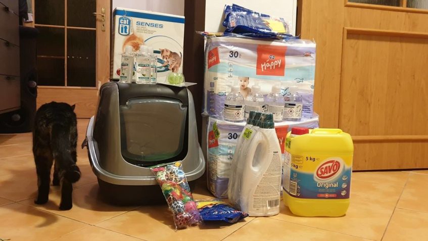 DĚKUJEME ZA DNEŠNÍ DÁRKY PRO NAŠE CHLUPATÁ SLUNÍČKA...