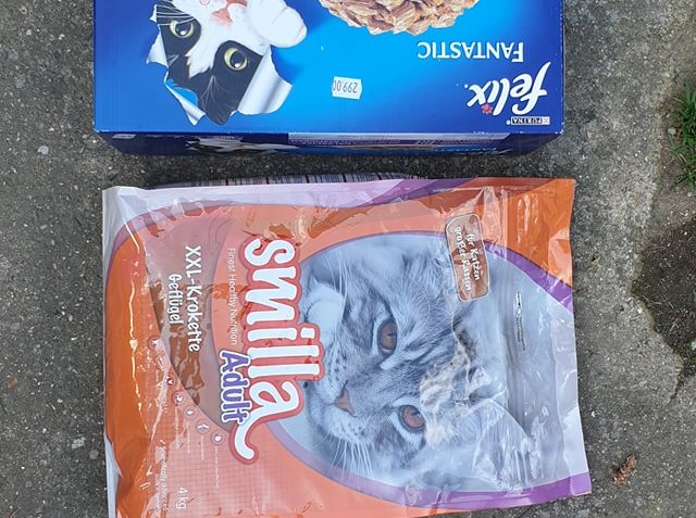 DĚKUJEME DNEŠNÍM NÁVŠTĚVA ZA DÁRKY PRO KOČIČKY