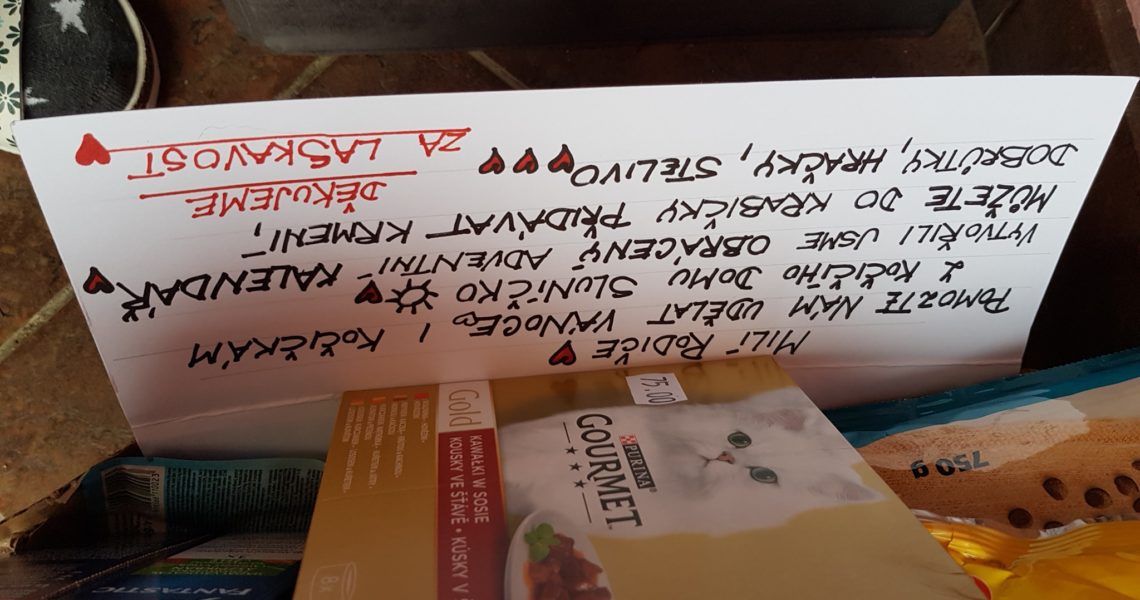 DĚTI Z MŠ U NÁS V DOBŘÍNI OBRÁTILY ADVENTNÍ KALENDÁŘ - MÍSTO...